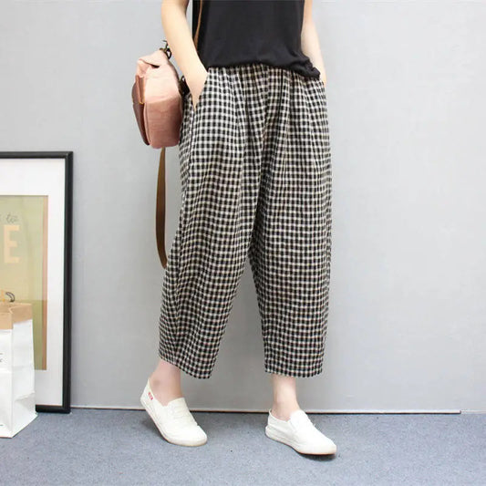 Women's Plaid Cropped Pants – Casual & Comfortable Lounge Trousers